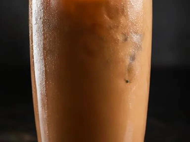 قهوة مثلجة — Iced Coffee